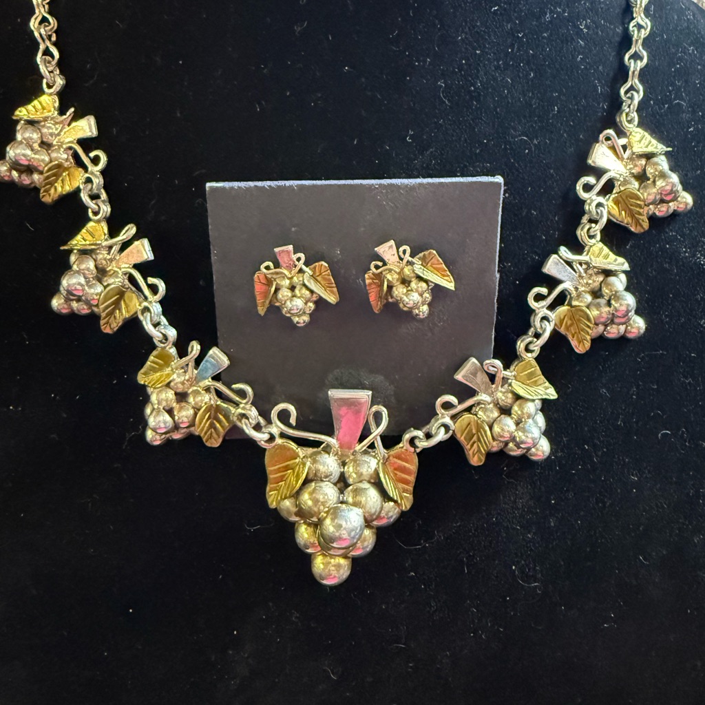 Elegant Vintage Sterling Silver Grape Necklace And Earring Set